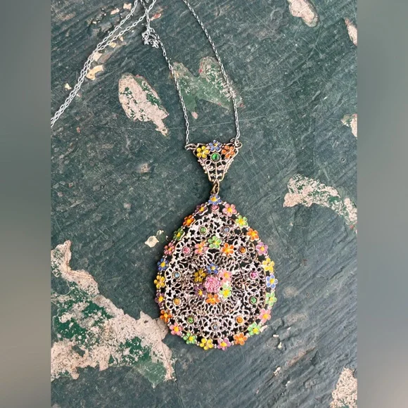 Art Deco Rhodium Plated And Enamel Painted Floral Design LavaliereStyle Necklace - Picture 3 of 16